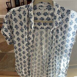 Lucky brand women’s Blue Floral Shirt